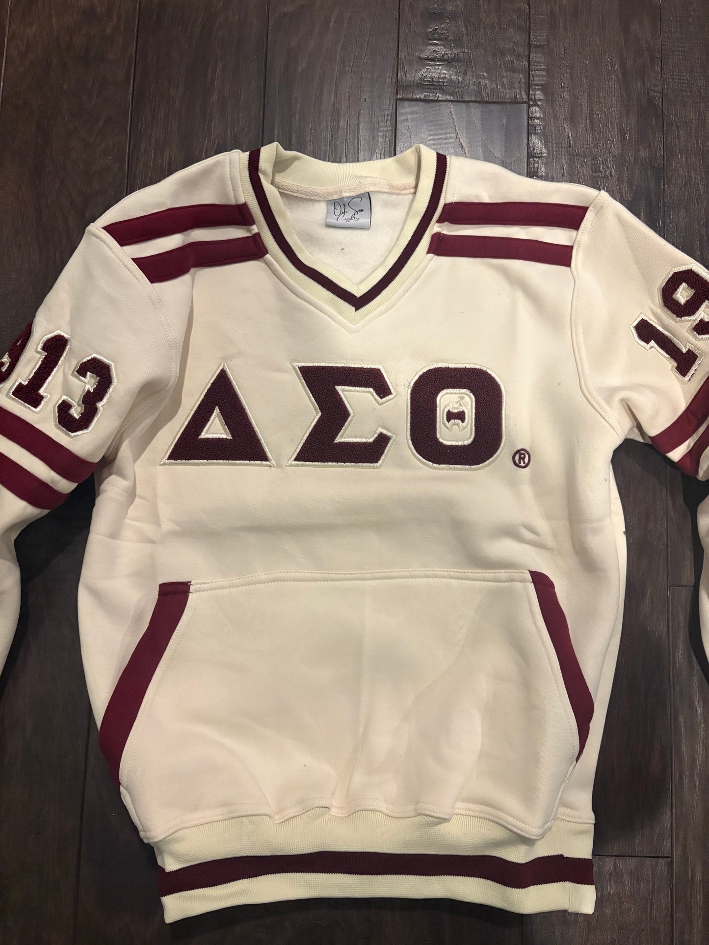 Sweatshirt-DST Chenille