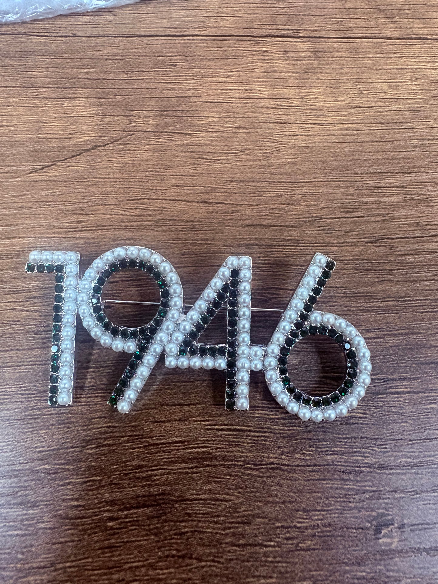 1946 Lapel Pin
